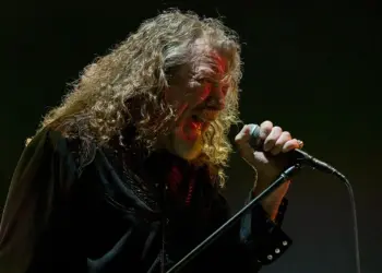 PETA UK asks Led Zeppelin frontman Robert Plant to change his name to ‘Robert Plant Wool’