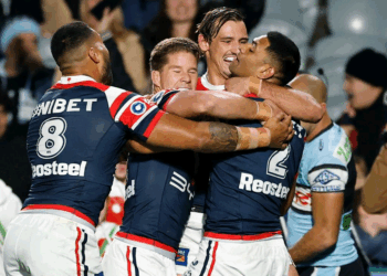 Sydney Roosters skillful utility back has agreed to a three-year deal with Roosters.