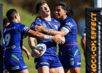 Highly-rated New Zealand prospect makes switch to Panthers on two-year contract