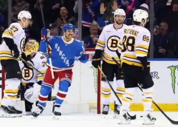 Bruins Urged to Resist Targeting Vincent Trocheck Trade