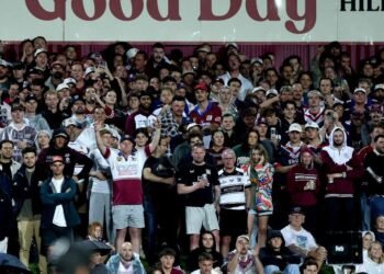 Manly boo Daly Cherry-Evans before turning on coach Anthony Seibold after loss to Sydney Roosters