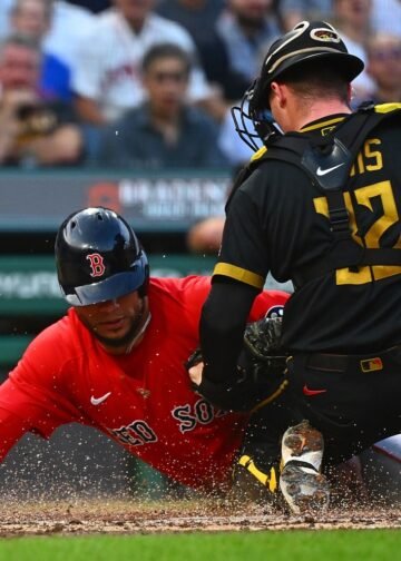 Willson Contreras Didn’t See This Coming: Red Sox Make Sudden Move During Pirates Series