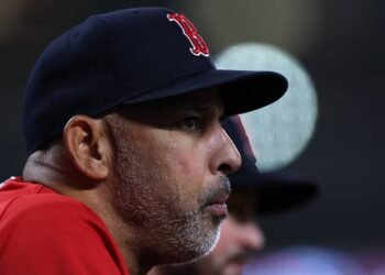 Alex Cora Wants Back in Baseball — Is He Really Ready for Another Controversial Chapter?