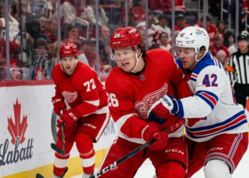 Red Wings fans in Detroit are annoyed that the Rangers won on the road, which only helps them